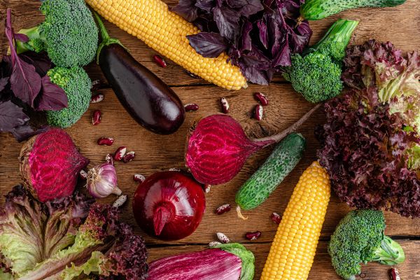 Dezvolta o gradina de legume de iulie sanatoasa si puternica in 3 pasi simpli!